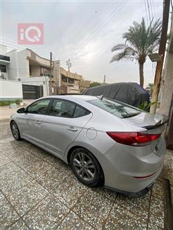 هیوندای ئەلەنترا